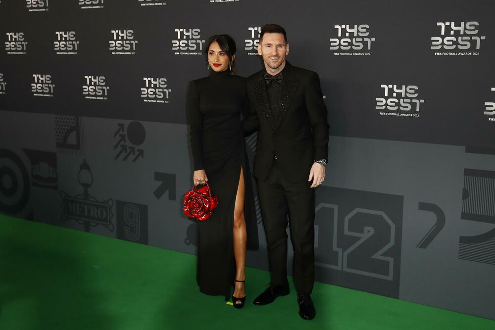 Lionel Mesi sa suprugom