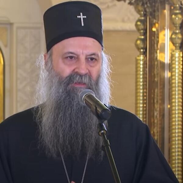 PATRIJARH PORFIRIJE UPUTIO SNAŽNU PORUKU PODRŠKE SRBIMA NA KOSOVU I METOHIJI!