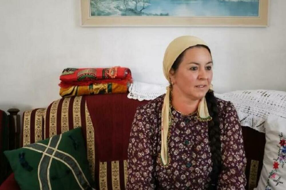 OVA BOSANKA SE ODREKLA ĆERKE I ZETA PREKO NOVINA, A SVI BRUJE O RAZLOGU: Nije imala MILOSTI za njih, kakva SUROVOST