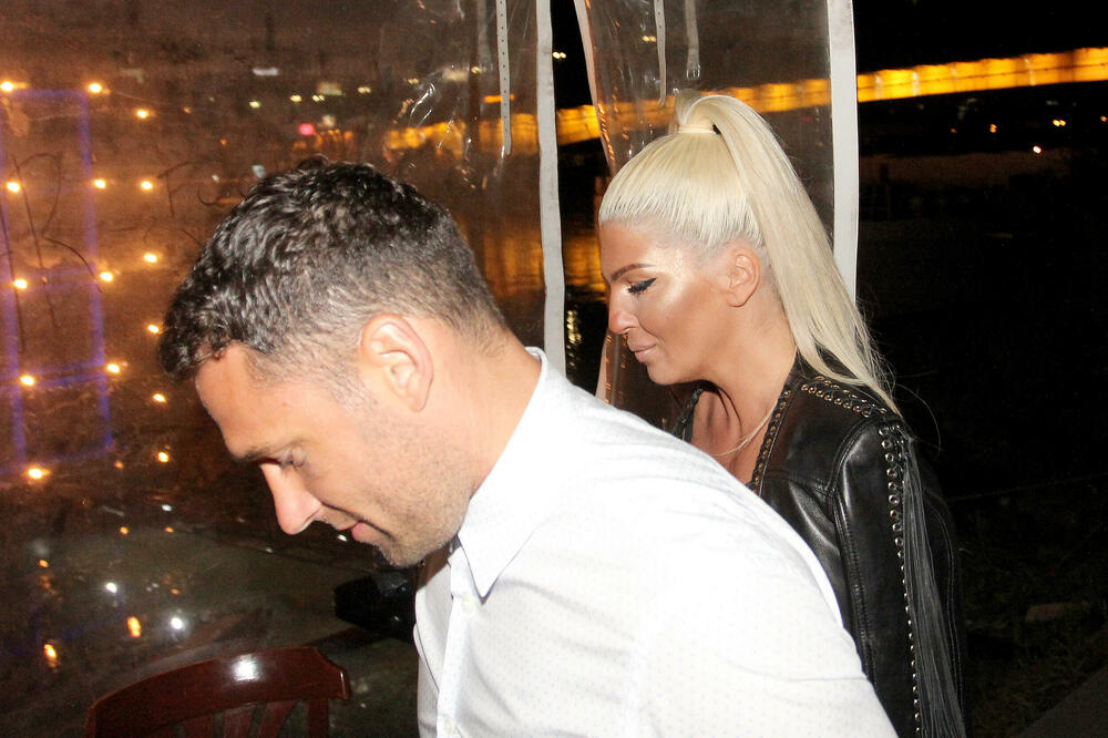 DUŠKO ISPROZIVAO JELENU ZA SVA VREMENA? Javno se OGLASIO i sve ZABEZEKNUO, a OVE reči SEKU KAO MAČ