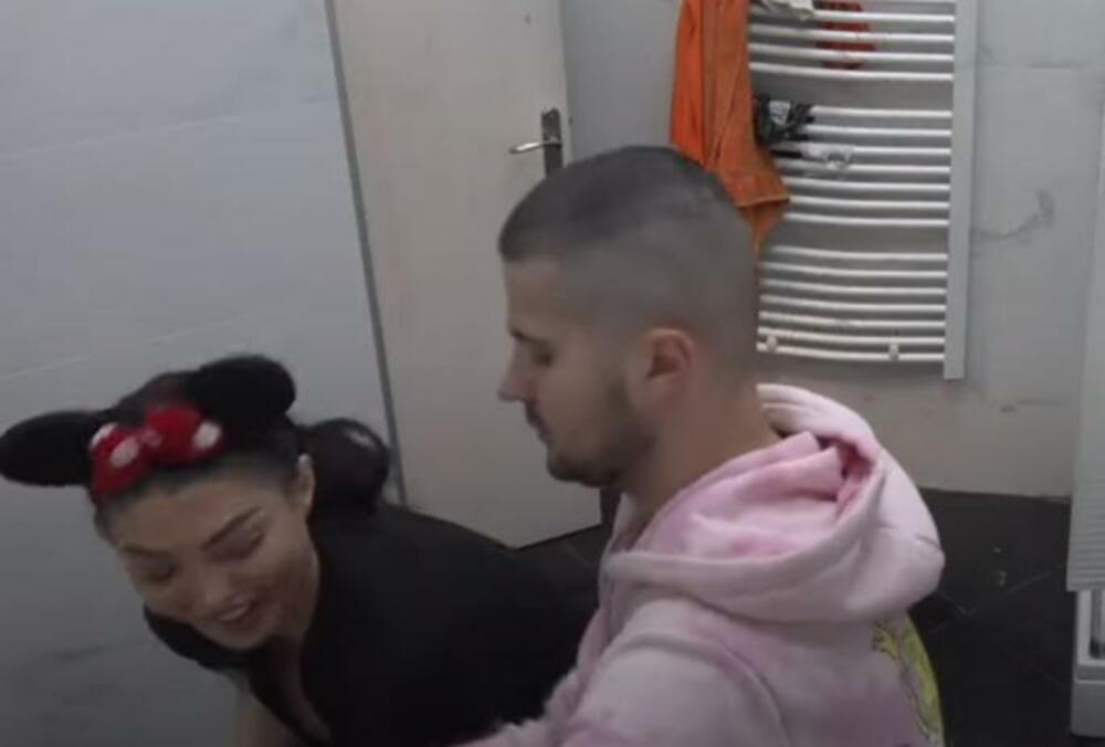 Bilal pomaže Maji Marinković