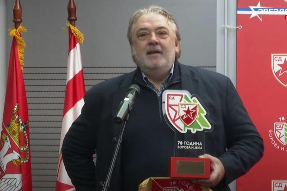 "ROĐEN SAM NA TERENIMA ZVEZDE!" Boba Živojinović emotivan posle nagrade za životno delo (FOTO)