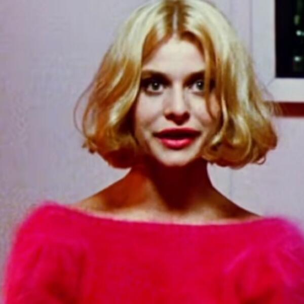 SVETSKA DIVA JE U BEOGRADU: Glumica je uhvaćena na OVOM MESTU, superzvezda uživa u ČARIMA PRESTONICE!