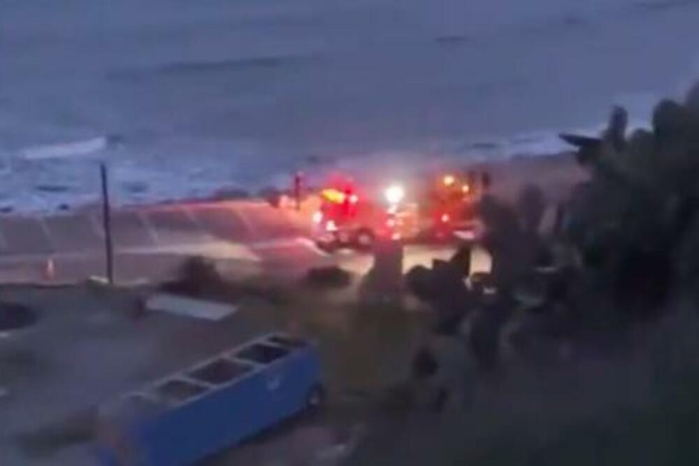 PUCNJAVA NA PLAŽI U LOS ANĐELESU: Pet osoba RANJENO,, napadač u BEKSTVU