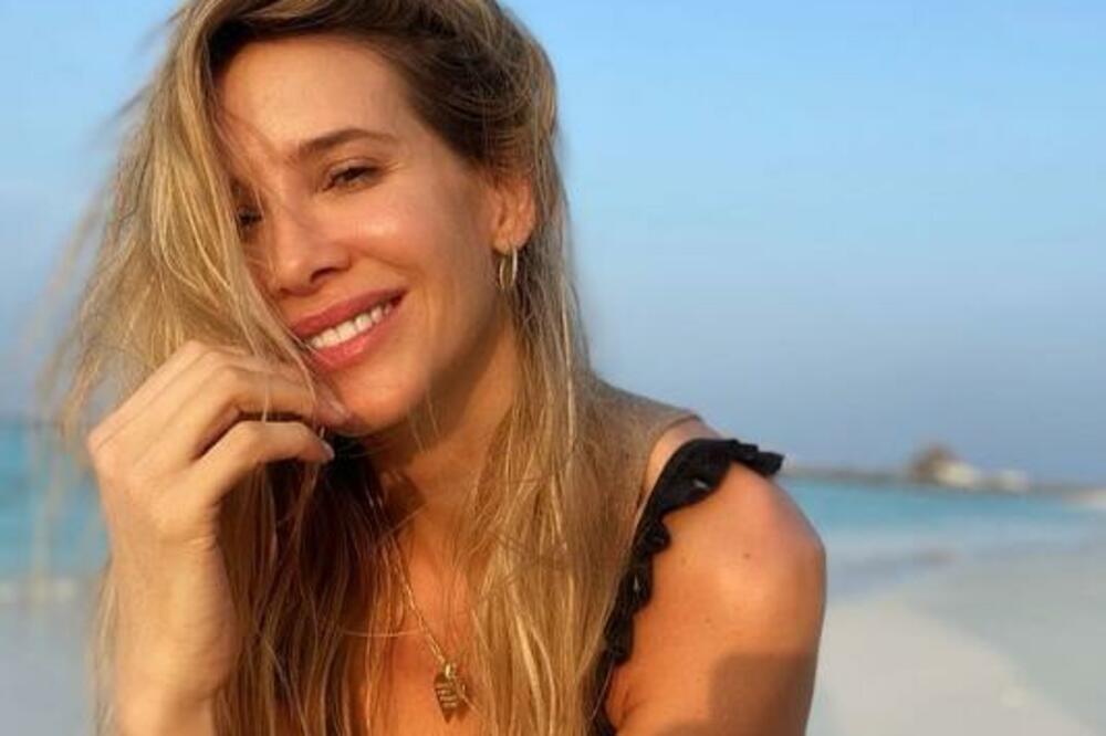 VRATILA GA U ŽIVOT: Svi su zaboravili na golmana dok nije smuvao 9 godina stariju čuvenu glumicu! (FOTO)