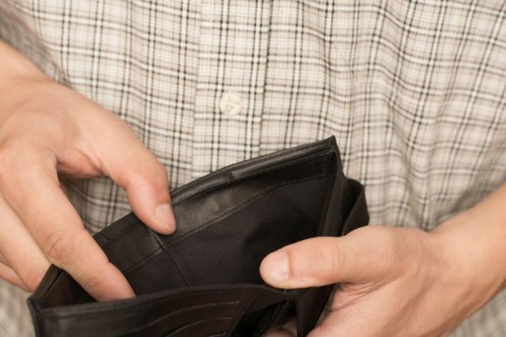 OVI LJUDI ĆE DOBITI BOGATSTVO U MARTU: Stiže im VELIK NOVAC, nakon 15 godina doživeće NAJVEĆU SREĆU