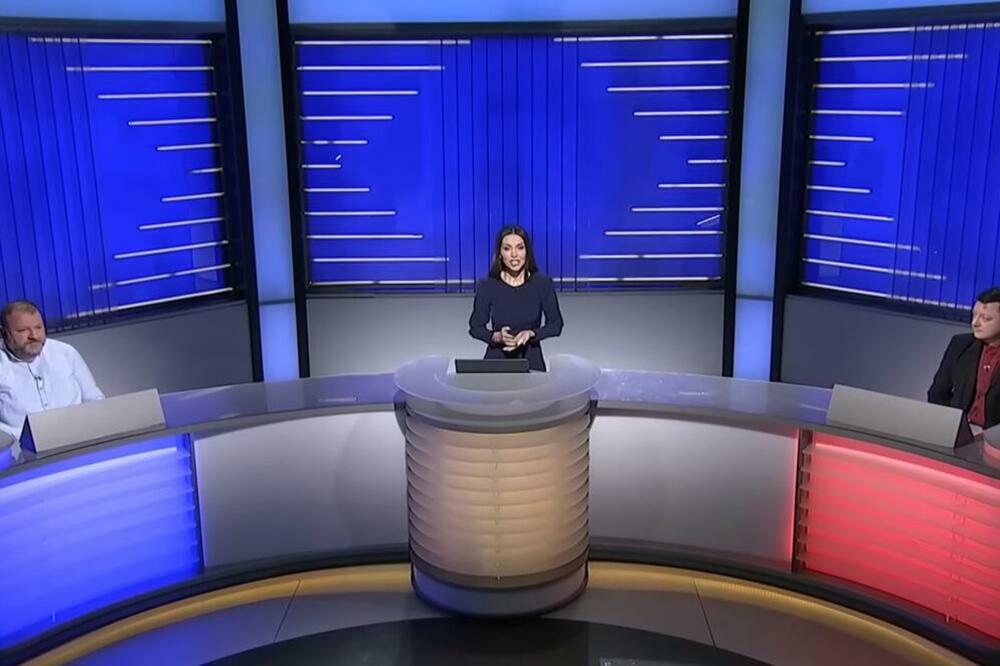 GLEDAOCI SLAGALICE U NEVERICI TRLJALI OČI ZBOG TAKMIČARA: Reakcije su URNEBESNE! (FOTO)