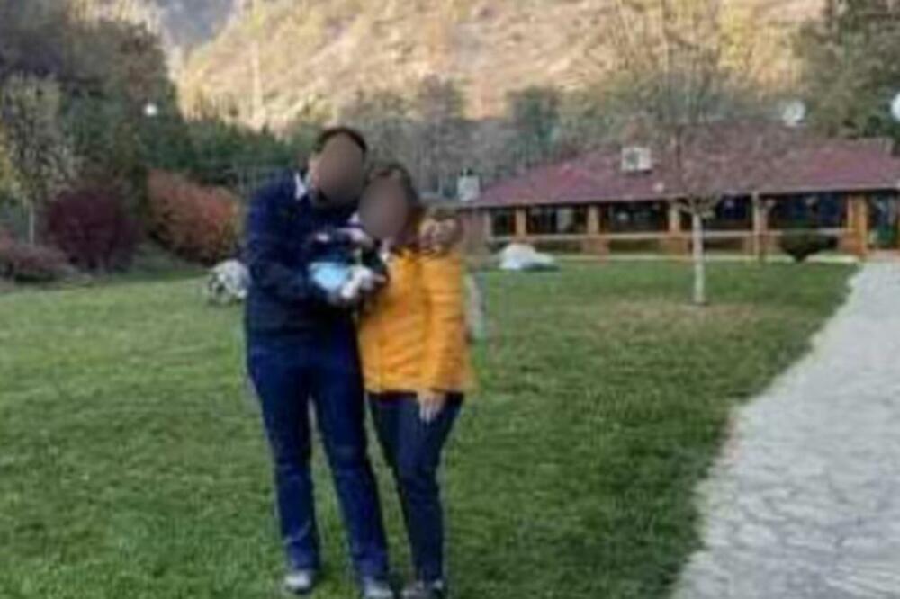 OVO SU RODITELJI ČIJE JE ČETVORO DECE STRADALO U POŽARU U NOVOM PAZARU: Ocu se lekari BORE ZA ŽIVOT!