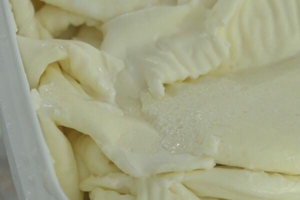 RECEPT ZA ZDENKA SIR IZ 1964. GODINE: Sprema se od samo 2 sastojka, još je lepši od kupovnog