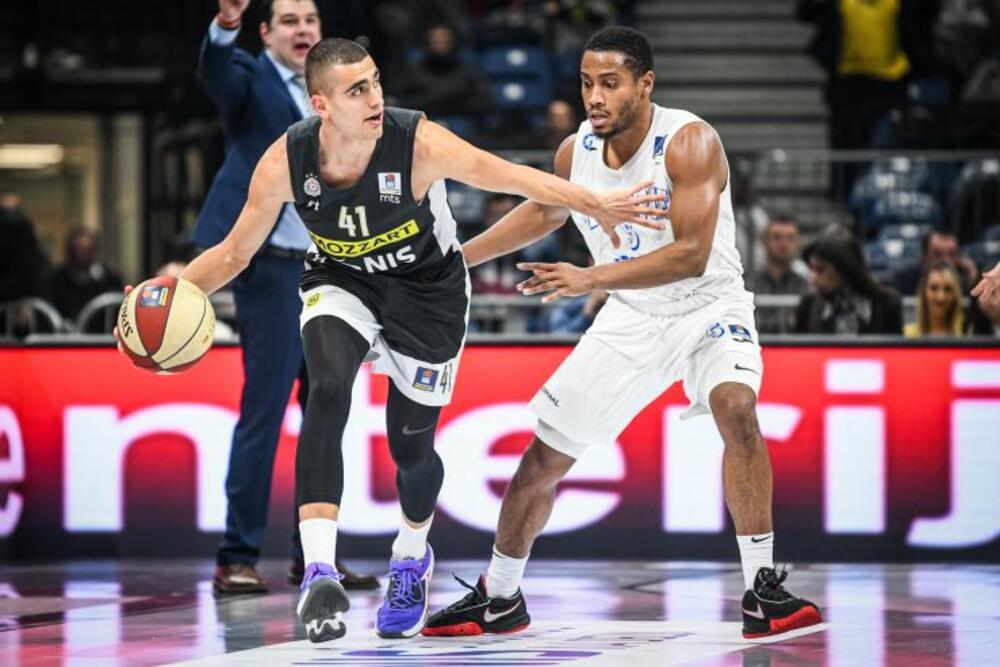 Jam Madar na utakmici Partizana i MZT-a