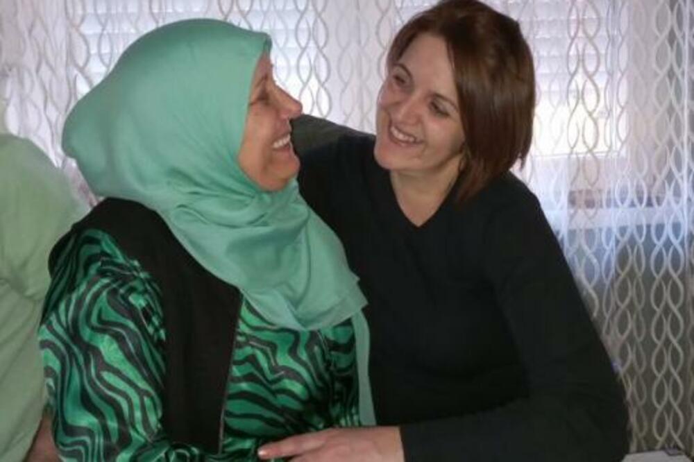 BRANKI JE SIN IZGUBIO ŽIVOT U 21. GODINI: Setila se njegovih reči, pa uradila nešto što je SPASILO LJUDSKI ŽIVOT