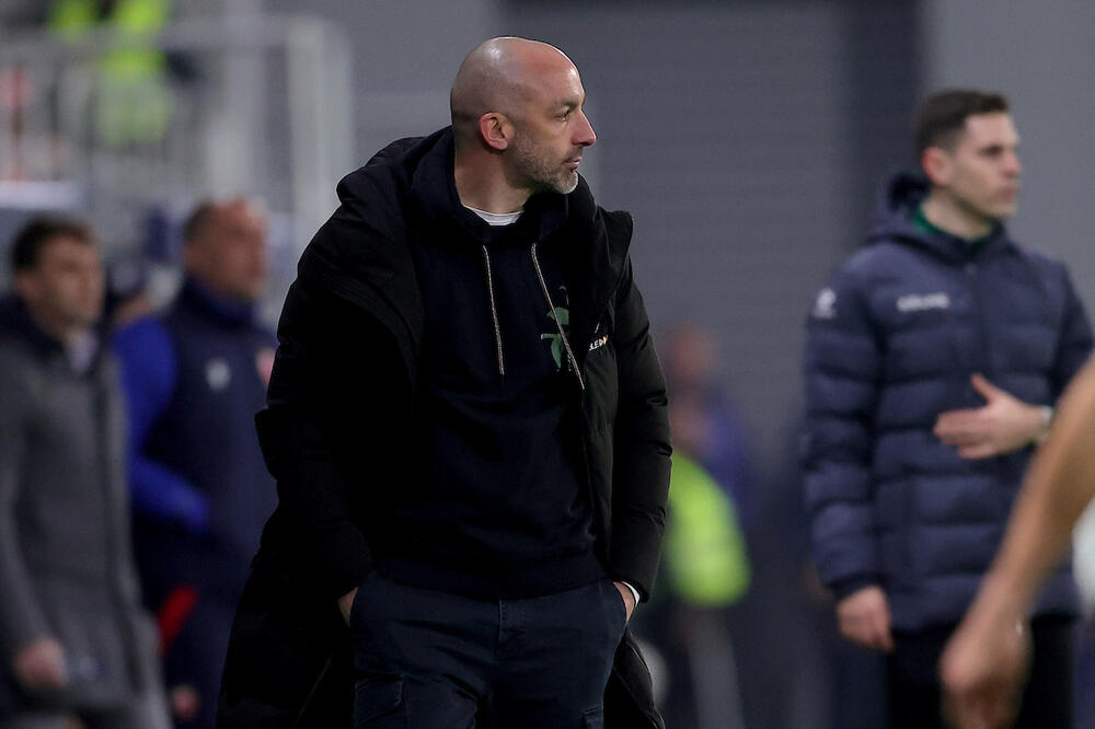 "TO BI MOGAO DA BUDE PROBLEM..." Lazetić oprezan pred Partizan (FOTO)