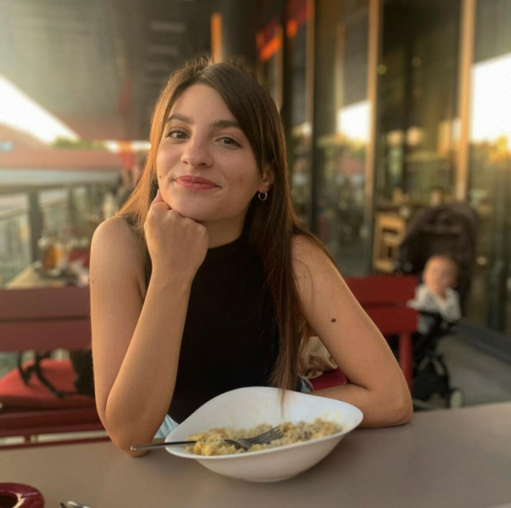 Ovo je Iva, ćerka glumice Dubravke Mijatović i Gorana Radenkovića