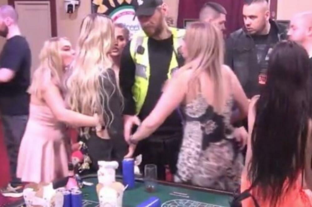 Aleks Nikolić napala Cara da se osmehuje Maji