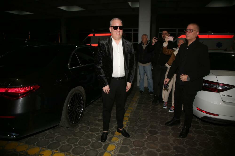 POZNATI NAGRNULI NA KONCERT SAŠE MATIĆA: Evo ko je sve došao