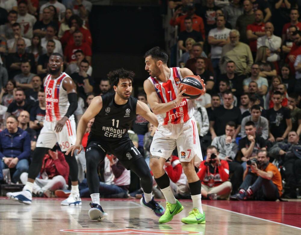 KK Anadolu Efes, KK Crvena zvezda