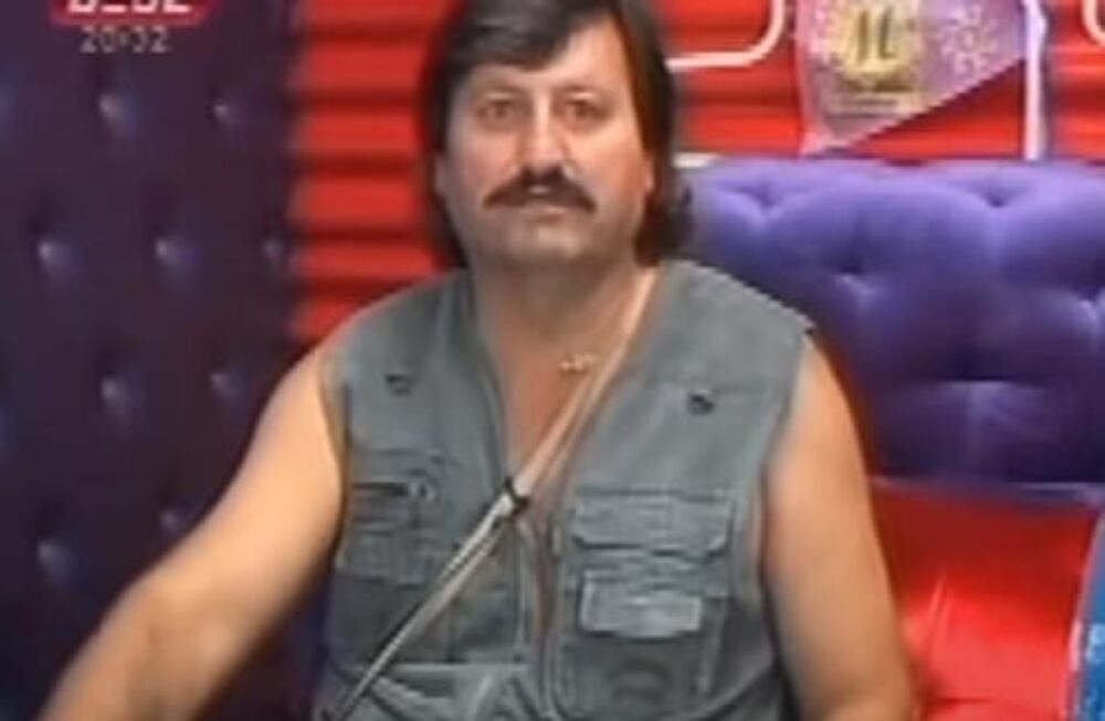 Radiša Miljković kako domaći mediji saznaju preminuo je juče a ovu tužnu vest potvrdio je i njegov kum.