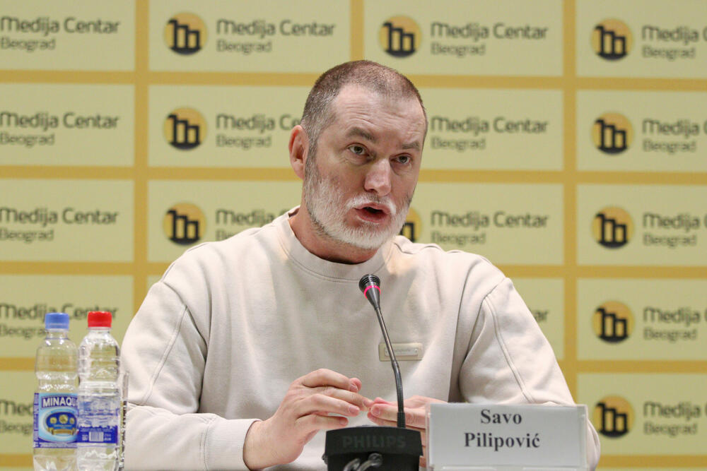 Pres konferencija, medija centar, Savo Pilipović