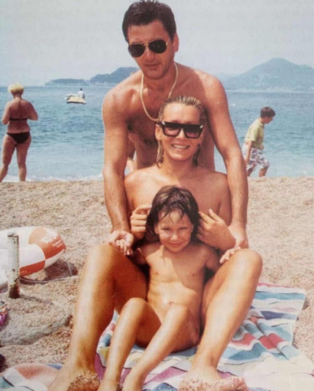 Vesna Zmijanac sa porodicom