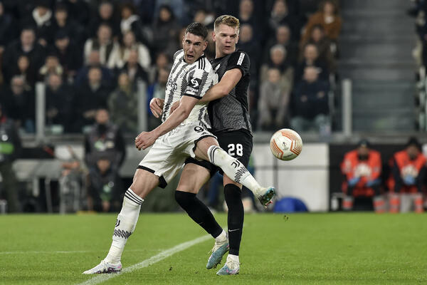 NOVA KRITIKA ZA DUŠANA VLAHOVIĆA! Legenda Juventusa poslala jasnu poruku Srbinu (FOTO)