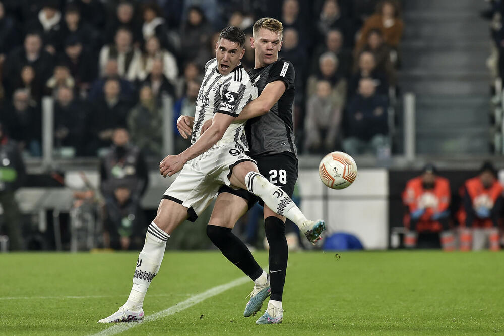 NOVA KRITIKA ZA DUŠANA VLAHOVIĆA! Legenda Juventusa poslala jasnu poruku Srbinu (FOTO)
