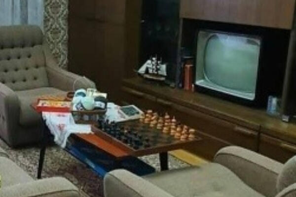 OVAKO JE IZGLEDAO SVAKI STAN U JUGOSLAVIJI: Svi gledaju u DETALJ pored troseda, internet GORI (FOTO)