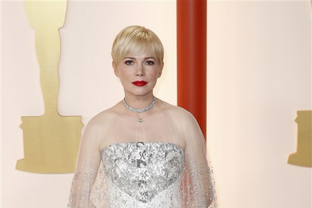 Glumica dobila četvrto dete: Divne vesti za celu porodicu