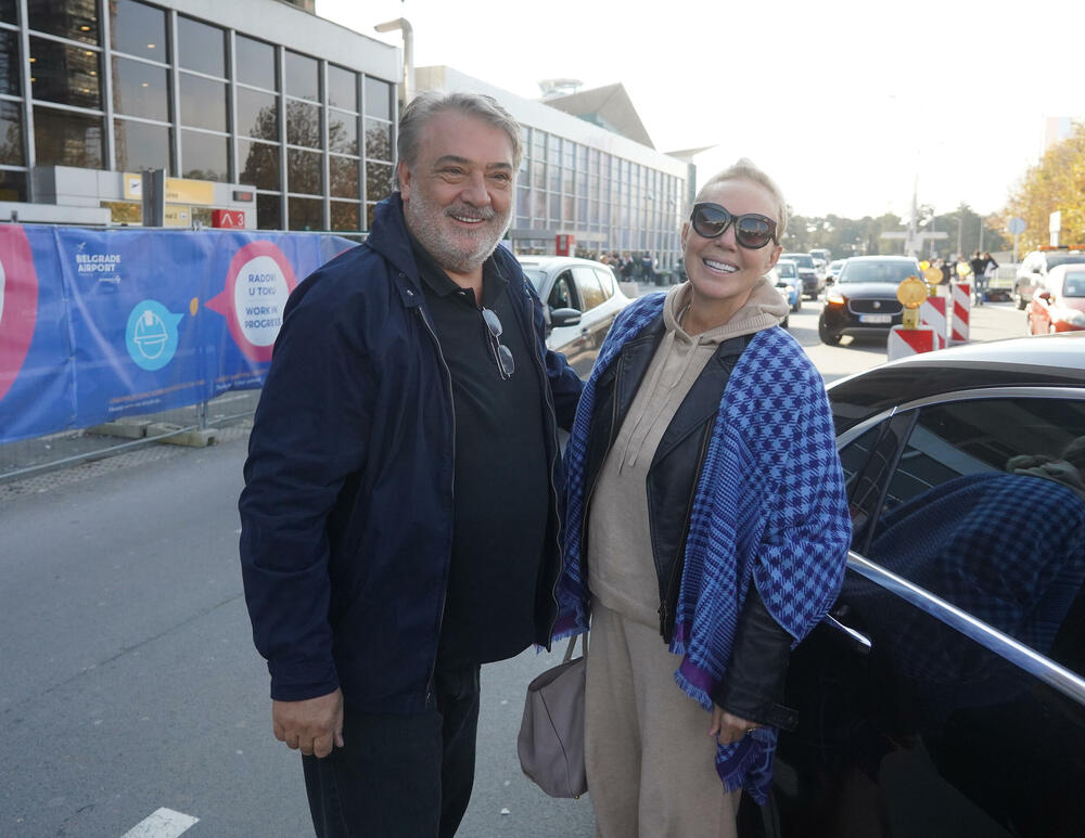 Lepa Brena, Boba Živojinović