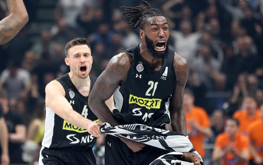 Matijas Lesor, KK Partizan, Košarka