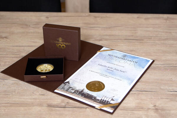 Tehničkoj školi "Ivan Sarić" dodeljena ZLATNA MEDALJA ZA KVALITET!