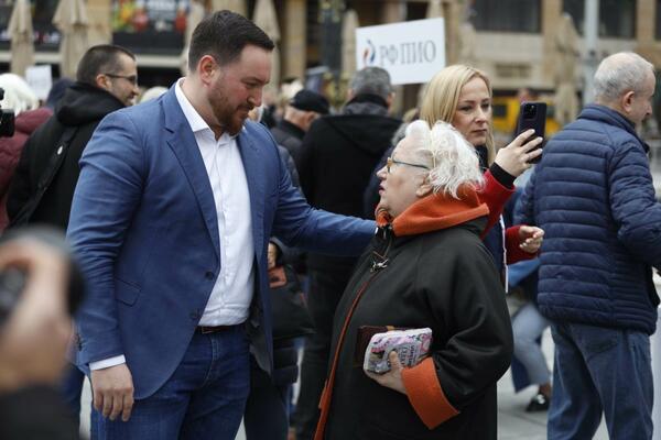 PENZIONERI PONOVO NA METI PREVARE: Ljudi u CRVENOJ HONDI nude noževe, a traže ZLATO I 1.690 EVRA