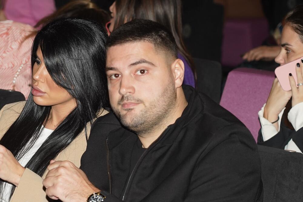 RASTIPIĆE VAM SRCE! Ljuba uskoro postaje OTAC, a ova fotografija je sve što će vam ULEPŠATI DAN