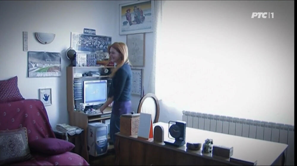 Stan na petom spratu u staroj predratnoj zgradi 