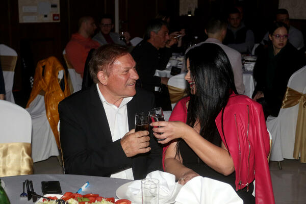 Šok! Srbin ostaje bez milionske vile u Crnoj Gori? Doneo neočekivanu odluku, svi bruje