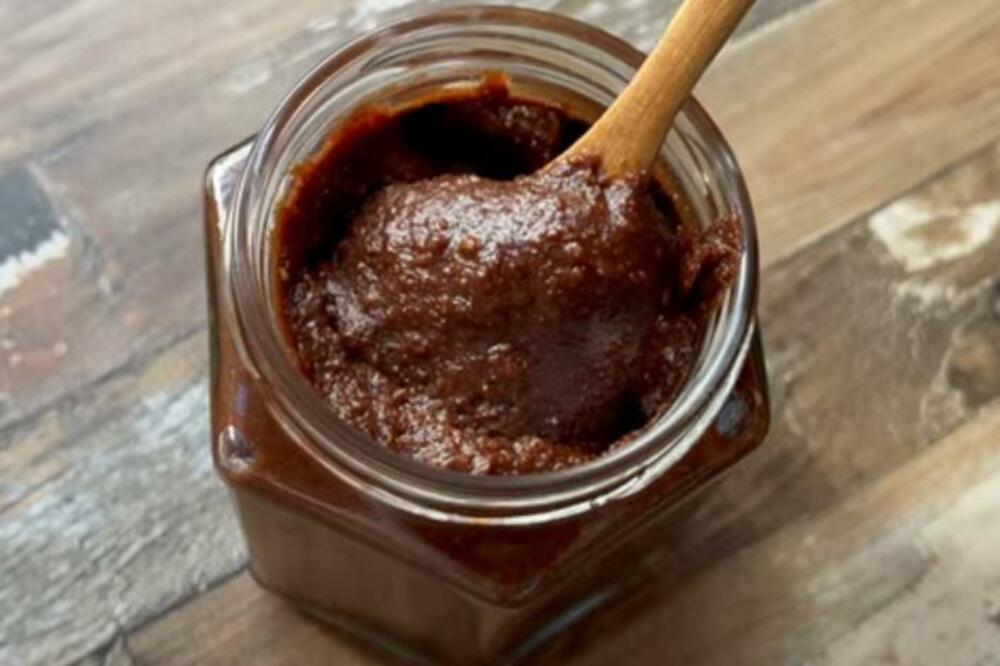 KAD BUDETE VIDELI ŠTA IMA U TEGLI NUTELE PRESTAĆETE DA JE JEDETE: Ova stvar je čini potencijalno KANCEROGENOM, užas