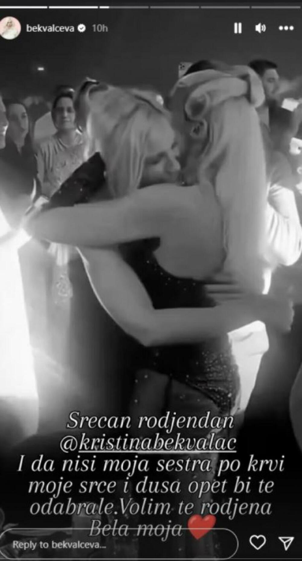 Nataša Bekvalac čestitala sestri rođendan