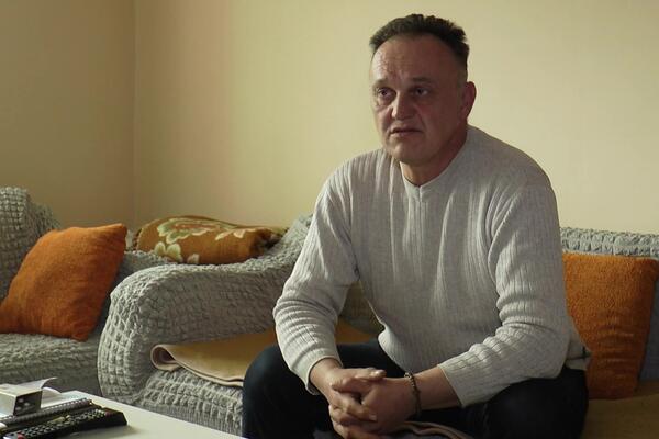 ZORAN IZ ČAČKA JE KAO BEBA PREŽIVEO PAKAO VARIOLE VERE: Uspeo je zahvaljujući HEROJSKOM podvigu OVOG LEKARA! FOTO