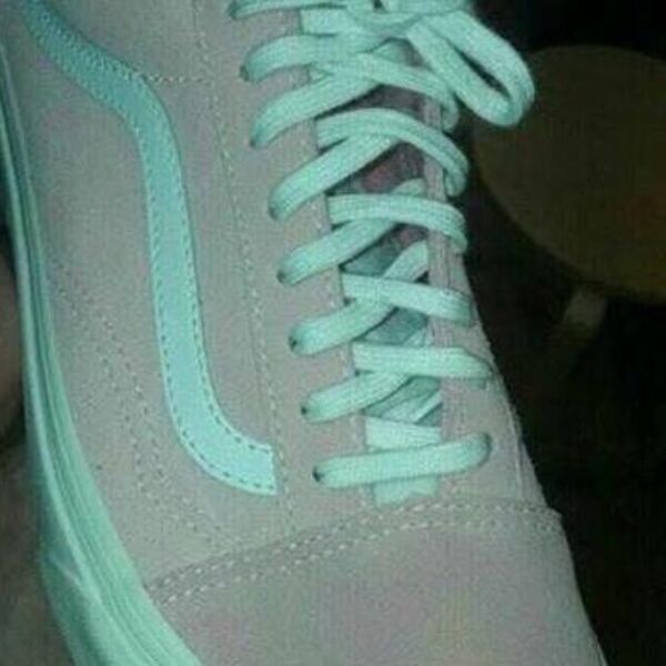 OBJAVILA SLIKU PATIKA NA INTERNET I POSVAĐALA POLA SVETA: Koju boju vidite na slici? Većina ljudi odgovori POGREŠNO