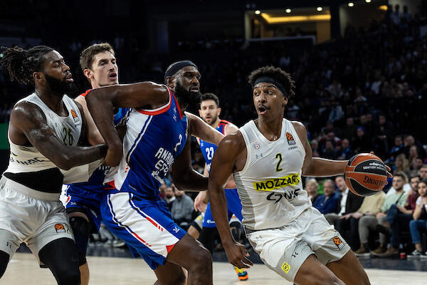 MIR I TIŠINA U ISTANBULU: Partizan od ponora nezadrživim serijama do velike pobede! (FOTO)