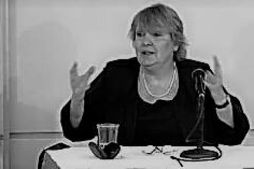 UMRLA DUBRAVKA UGREŠIĆ