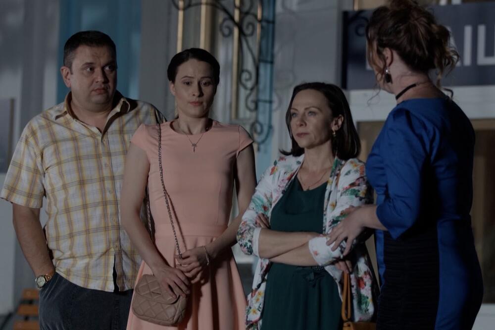 SUPRUGU BUCKA IZ "PRSTENA SUDBINE" VIĐATE NA TV-u, A NE ZNATE DA JE TO ONA: Mnogi ne znaju da su MUŽ i ŽENA