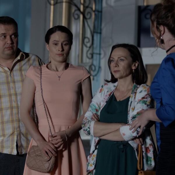 SUPRUGU BUCKA IZ "PRSTENA SUDBINE" VIĐATE NA TV-u, A NE ZNATE DA JE TO ONA: Mnogi ne znaju da su MUŽ i ŽENA