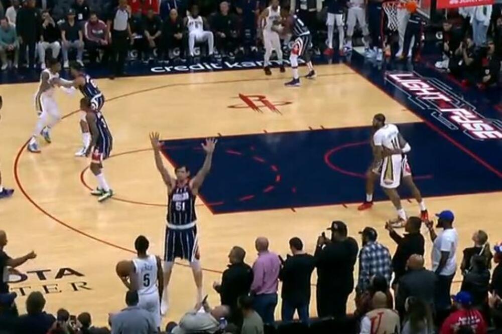 CELA HALA EKSPLODIRALA ZBOG BOBIJA MARJANOVIĆA! Srbin za 0,04 sekunde doneo pobedu Hjustonu! (VIDEO)