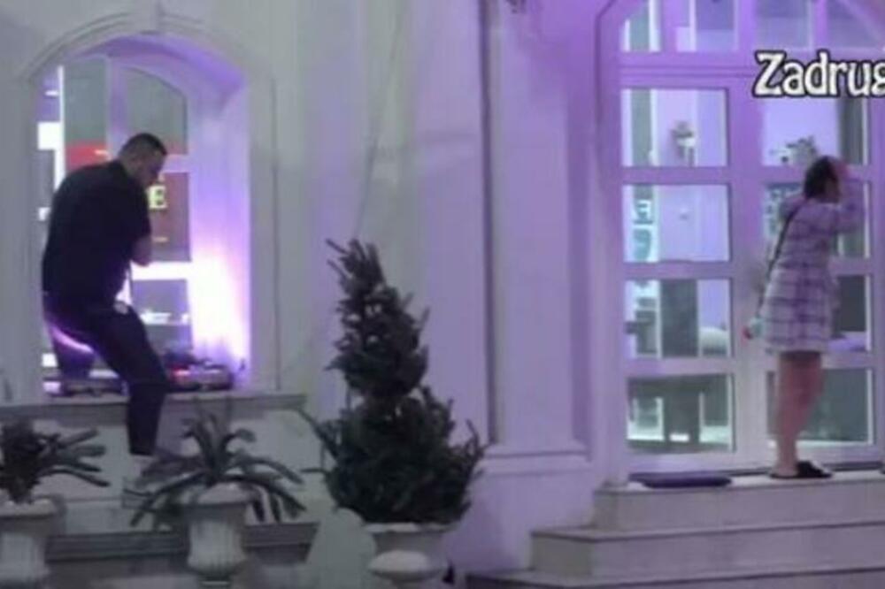 NASTAO HAOS U ZADRUZI: Vanredna situacija NATERALA CARA da ISKOČI KROZ PROZOR