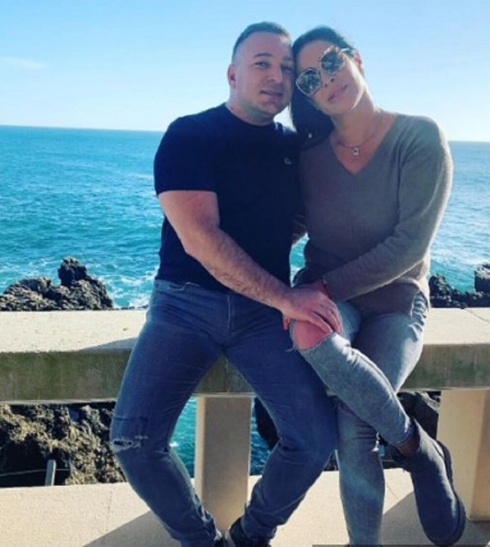 JEZIVA PROŠLOST NAJPOZNATIJE SRPSKE KUME! Ispovest otvorila šok poglavlje iz senke mafije - DEVEDESETIH SU JE...