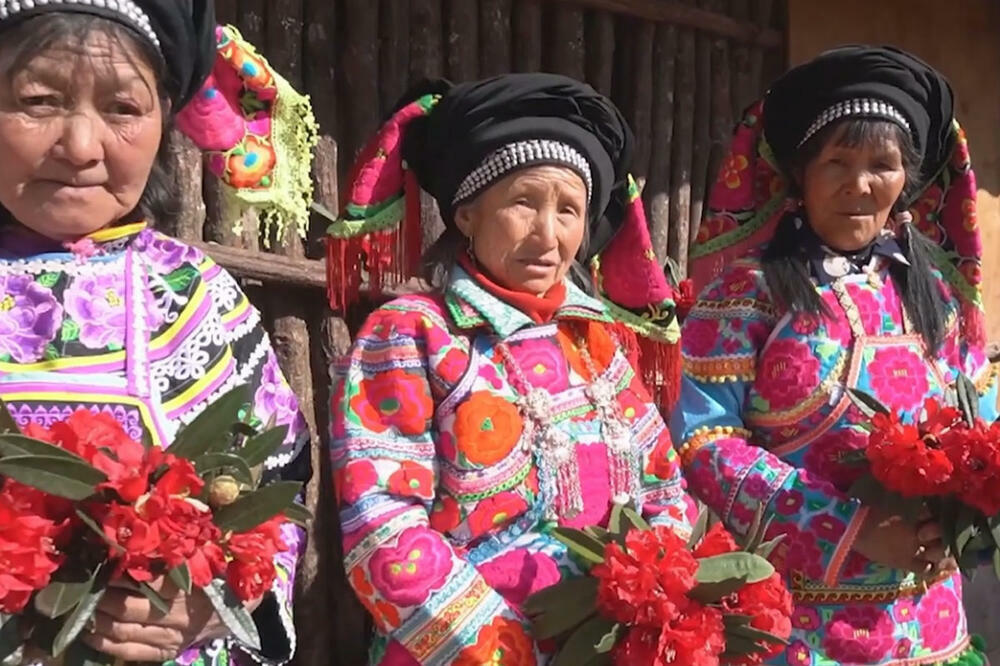 Festival cveća u Junanu! Svečanost naroda Ji! (VIDEO)