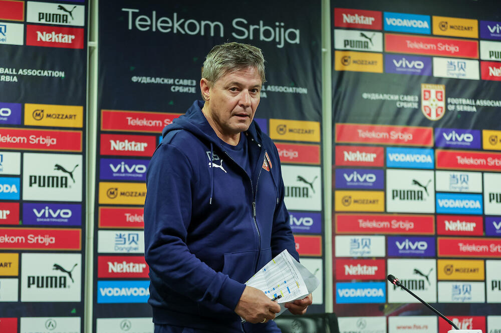 HEROJ IZ BUGARSKE, SVILAR, NASTASIĆ I JEDAN GOLGETER... Ovo su igrači koje je Piksi otpisao za EURO (FOTO)