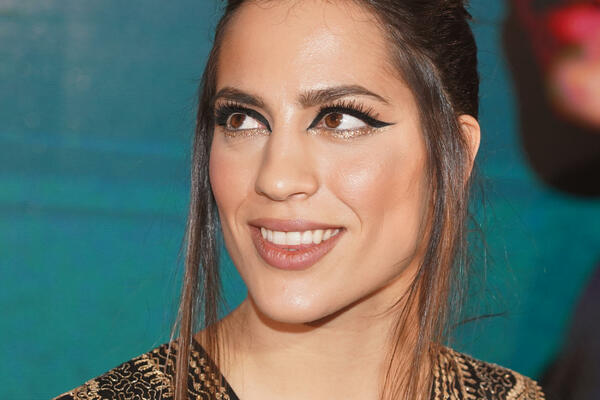 KAŽU DA JE JEDNA OD NAJLEPŠIH U SRBIJI, A SADA JE ZA ESPRESO OTVORILA DUŠU: Miona izustila samo OVO o USPEŠNOM OCU