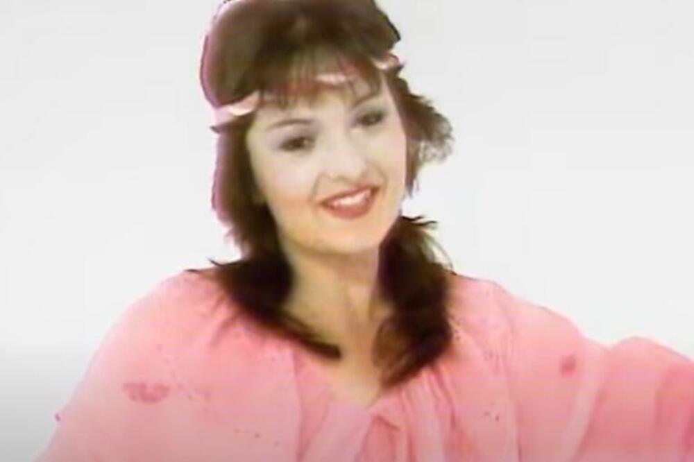 BILA JE VELIKA ZAVODNICA, A NJENO SRCE OSVOJIO JE OVAJ POZNATI MUZIČAR: Njihova LJUBAV je trajala 17 godina