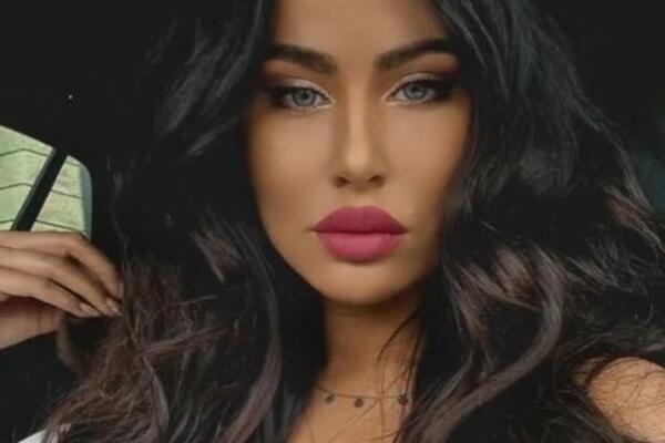 HRVATICA ZAPALILA MREŽE, MUŠKARCIMA PADAJU VILICE: Objavila IZAZOVNE fotografije, od ovoga ČUKA STAJE (FOTO)